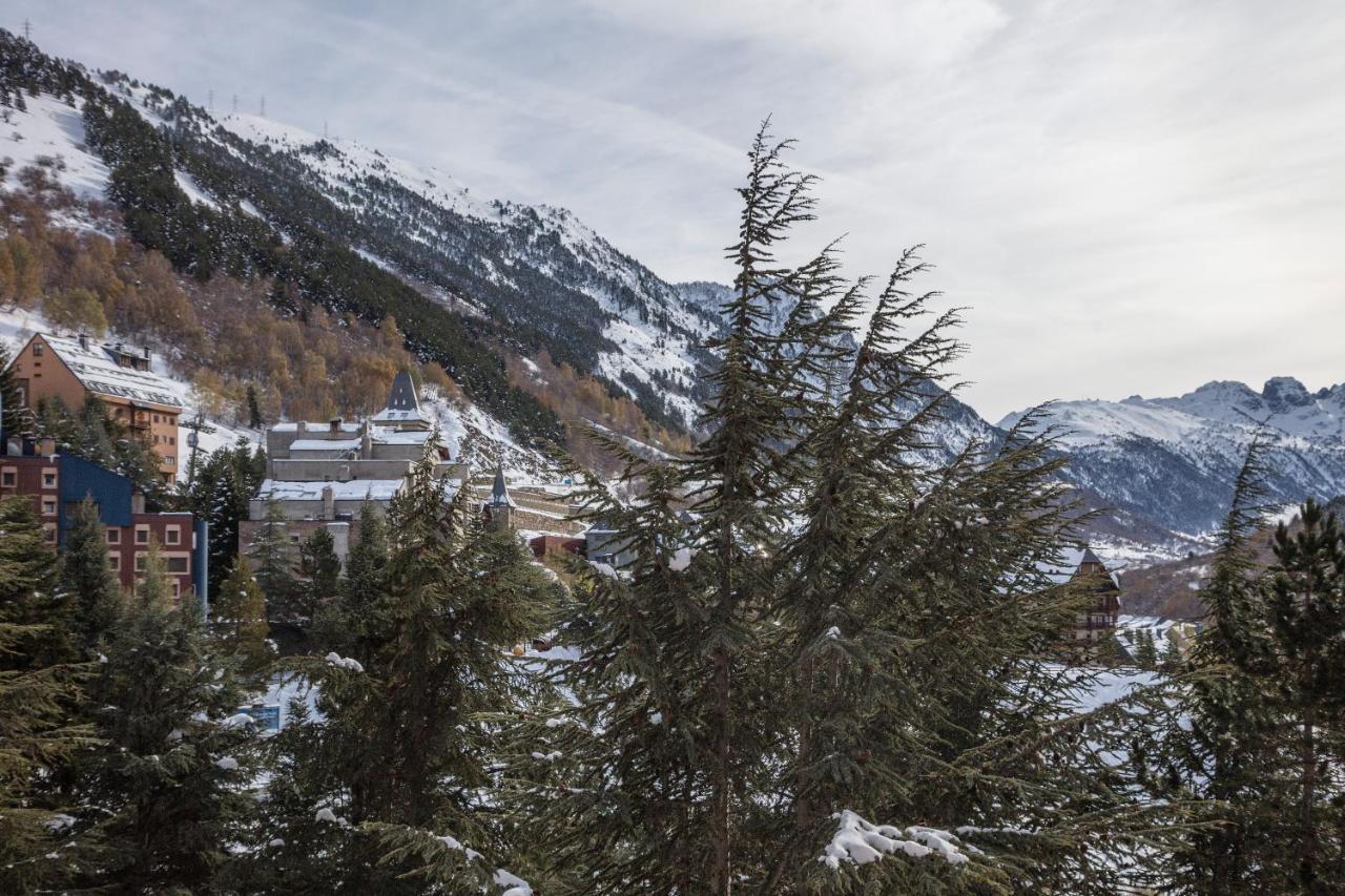 Apartamento Renovado Baqueira 1500 Daire Naut Aran Dış mekan fotoğraf